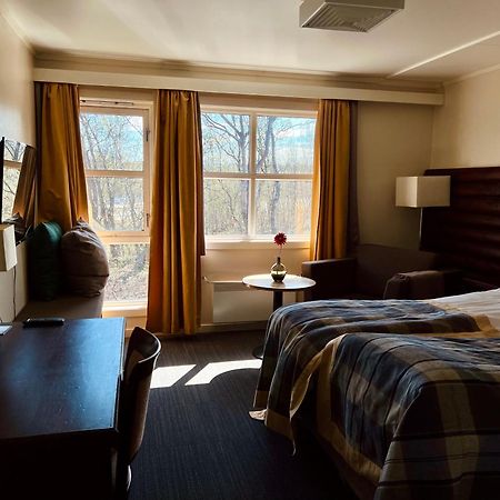 Lakselv Hotel Bagian luar foto