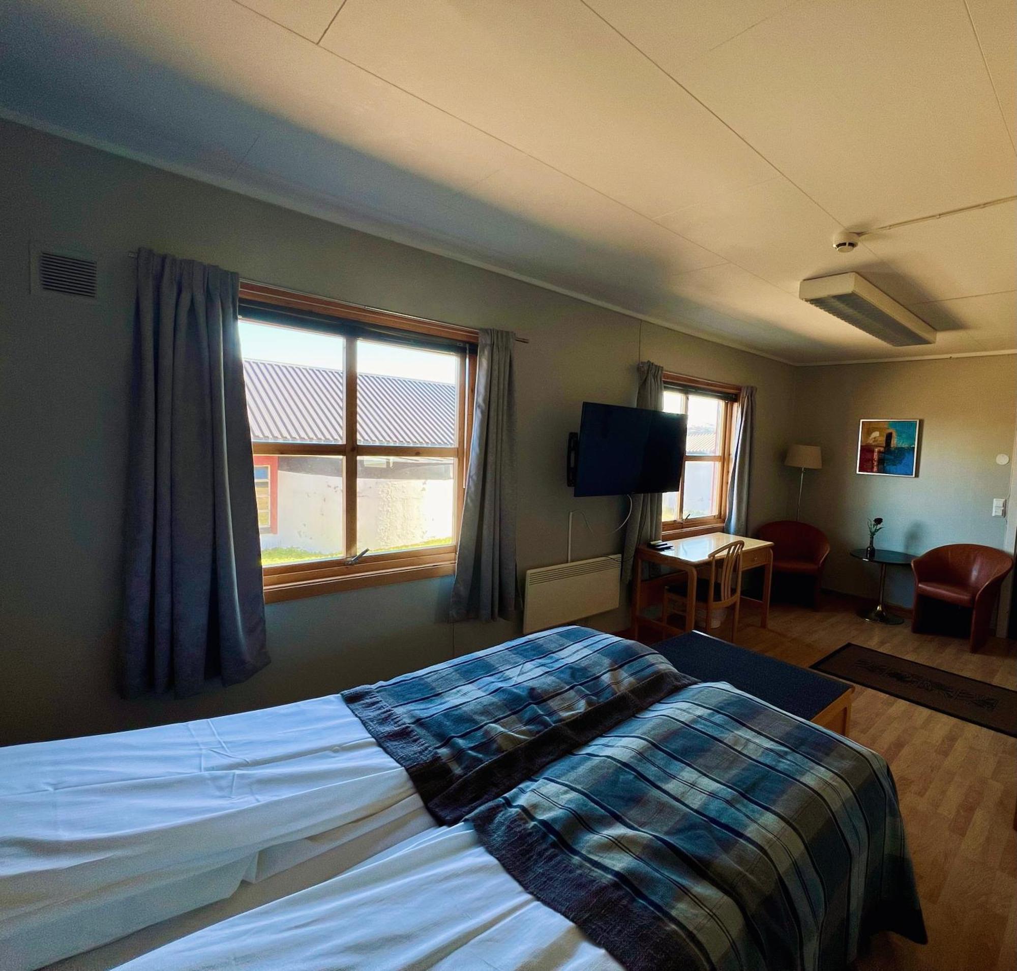 Lakselv Hotel Bagian luar foto