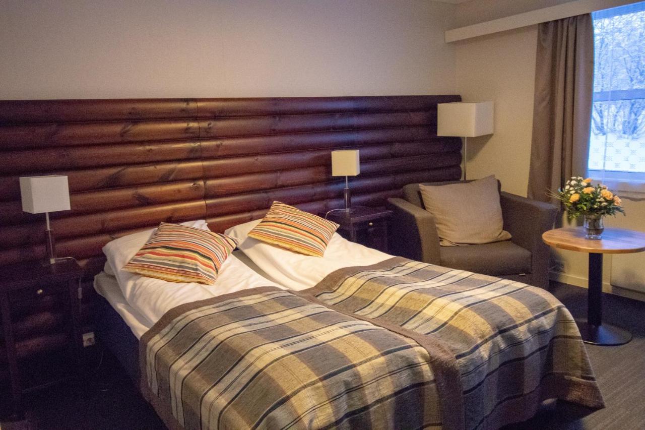 Lakselv Hotel Bagian luar foto